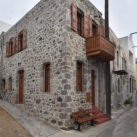Patriko Nisyrian Guesthouse Mandrákion Exteriör bild